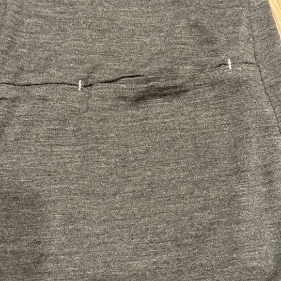 Icebreaker Women Lrg Long Button Up Cardigan Dark Gray Merino Wool Pockets EUC - Picture 6 of 13